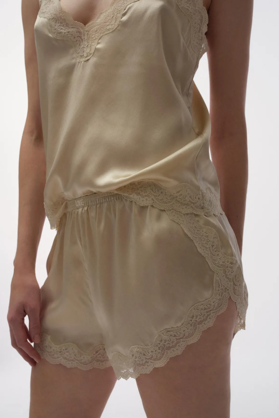 Mae Delicate pyjama shorts